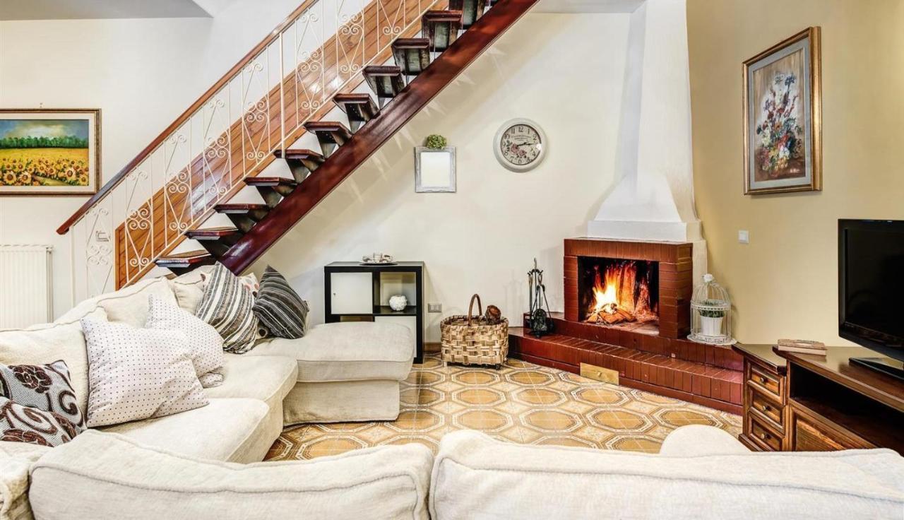 Villa Dei Fiori - Exclusive Villa With Garden In Sorrento Coast Vico Equense Exterior foto